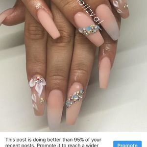 Meet your Posher, Alma